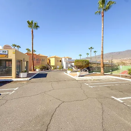 Mango By Tor Apartman